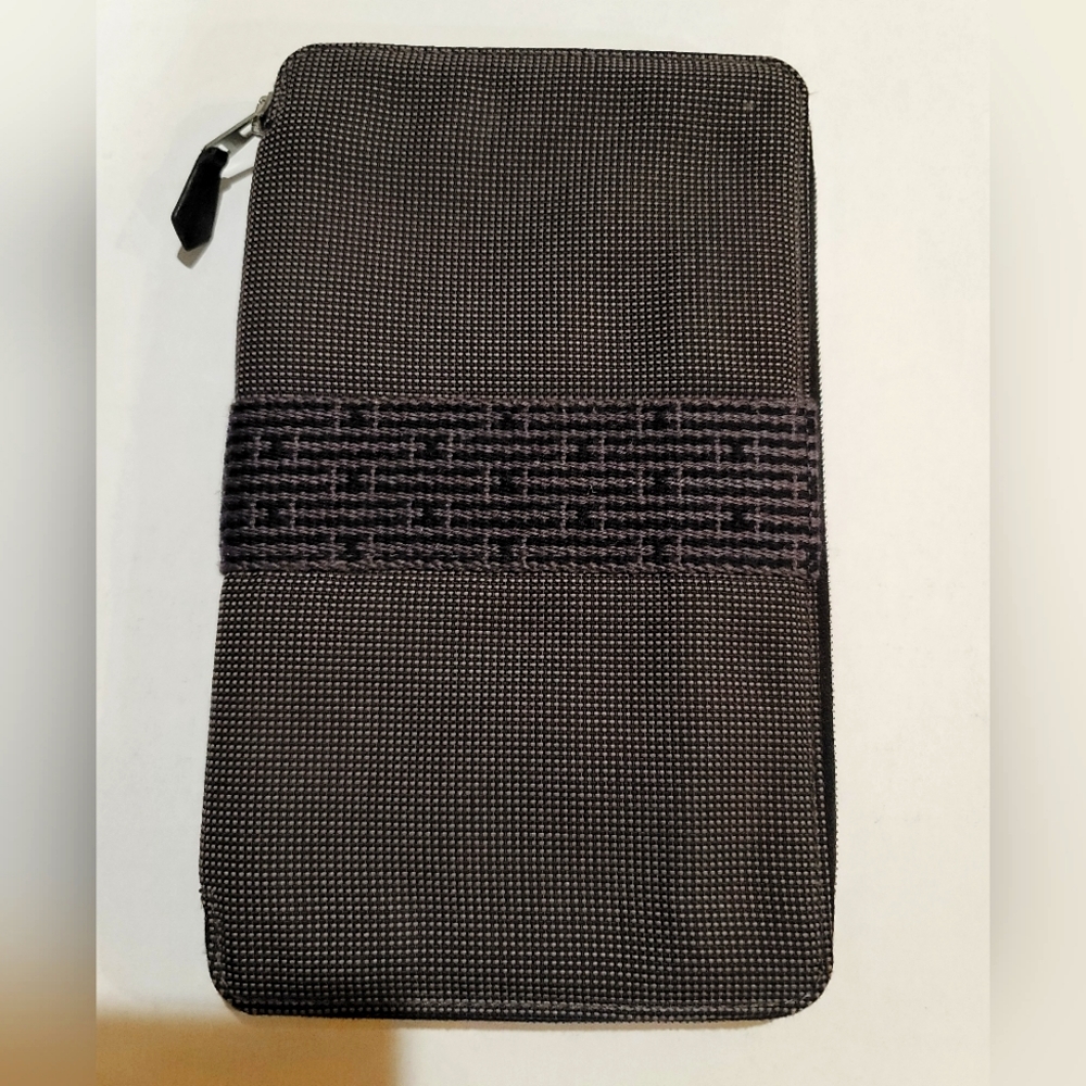HERMÈS Herline Large travel Wallet in great condition